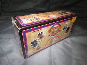 lot 23246 image: 1991-92 Edition  Factory Set  Upper Deck  NBA  Basketball  Sealed Unopened Box