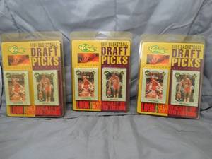 lot 23253 image: Lot of 3  Classic  1991  NBA Basketball  Draft Picks  Unopened Packs
