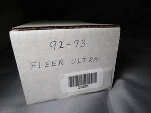 lot 23285 image: 1992-93 Fleer Altra NBA Basketball Cards  Unsearched