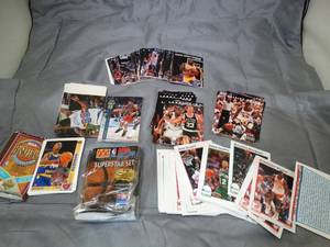 lot 23309 image: 1992  Unsearched Lot of NBA Basketball Cards