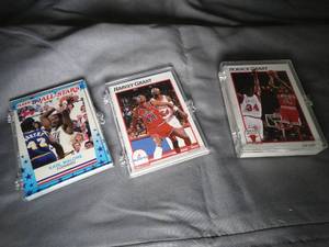 lot 23327 image: Mixed Lot of 1989-1992 NBA  All-Stars Cards
