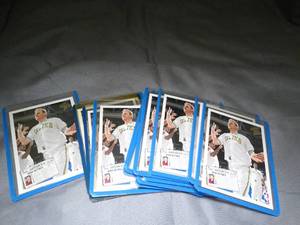 lot 23333 image: 1992 Upper Deck Larry Byrd and Magic Johnson Retire  NBA Basketball Cards  Lot of 16