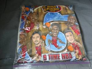 lot 23341 image: 1998 NBA Finals  Chicago Bulls T-Shirt wtag