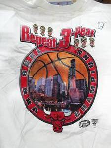 lot 23346 image: 1998 NBA Champion 3-Peat NBA Finals T-Shirt (L) w Tag