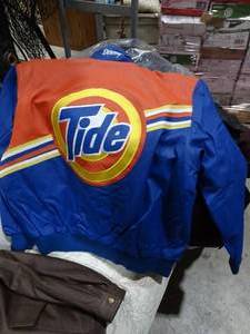 lot 23391 image: Very Nice Jeff Hamilton XXL Tide  Downy Nascar Racing Leather Jacket