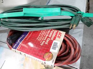 lot 23410 image: 2 Extension Cords - 1 New