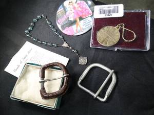 lot 23429 image: Misc and Jewelry Lot - Barbie Button