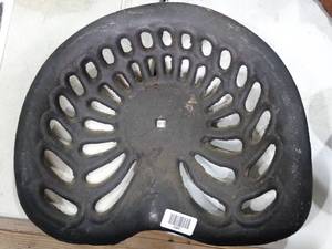 lot 23431 image: Antique 17 Diameter Metal Tractor Seat