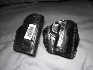 lot 23446 image: 2 Pistol Holsters