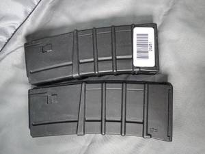 lot 23451 image: Lot of 2  Thermold 22H Ammo clips