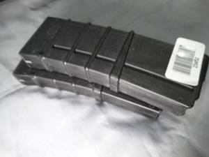 lot 23452 image: Lot of 2  Thermold 22H Ammo clips