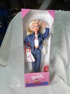 lot 23539 image: 1995 Chucke Cheeses  Barbie  Unopened