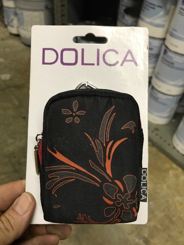 lot 1010 image: Dolica Camera Case