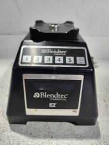 lot 12660 image: Blendtec Model ES3 Commercial Blender Base