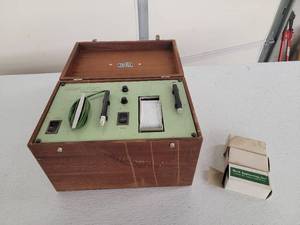 lot 69966 image: Durham-Langham Tonometer Model 10