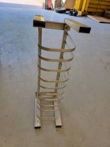 lot 69978 image: Pizza pan rack holder