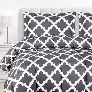 lot 46000461 image: Utopia Bedding Queen Comforter Set (Grey) with 2 Pillow Shams - Bedding Comforter Sets - Down Alternative Comforter - Soft and Comfortable - Machine Washable