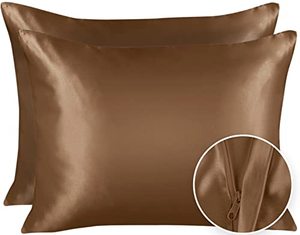 lot 46000311 image: ShopBedding Luxury Satin Pillowcase for Hair �� Standard Satin Pillowcase with Zipper, Camel (Pillowcase Set of 2) �� Blissford