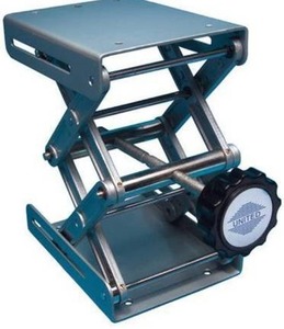 lot 2020 image: United Scientific LBJK01 Laboratory Jack, 2.75 to 10.5 Inch Vertical Height