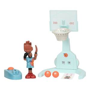 lot 3816 image: Space Jam A New Legacy - Super Shoot & Dunk Playset with LeBron James Figure