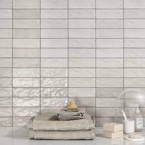 lot 5427 image: Riad White 2.5x 8 Wall Tile 4 Boxes of 38 Approx 5.38 sq ft per Box