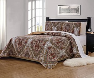 lot 19070 image: Fancy Collection 3 Pc Quilted Bedspread Over Size New (FullQueen, Beige Brown Green Paisley)