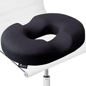 lot 35403 image: Donut Pillow Hemorrhoid Tailbone Cushion