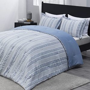 lot 35450 image: downluxe Twin Comforter Set (66x92)- 2-Piece - Blue & White- Seersucker Comforter - 1  Pillow Sham 20x26, Microfiber Twin Comforter