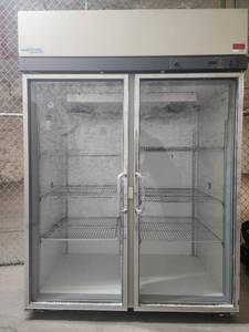 lot 12574 image: Revco Technologies Model VCR449A20 Laboratory Refrigerator