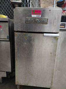 lot 12597 image: American Range Natural Gas Fryer