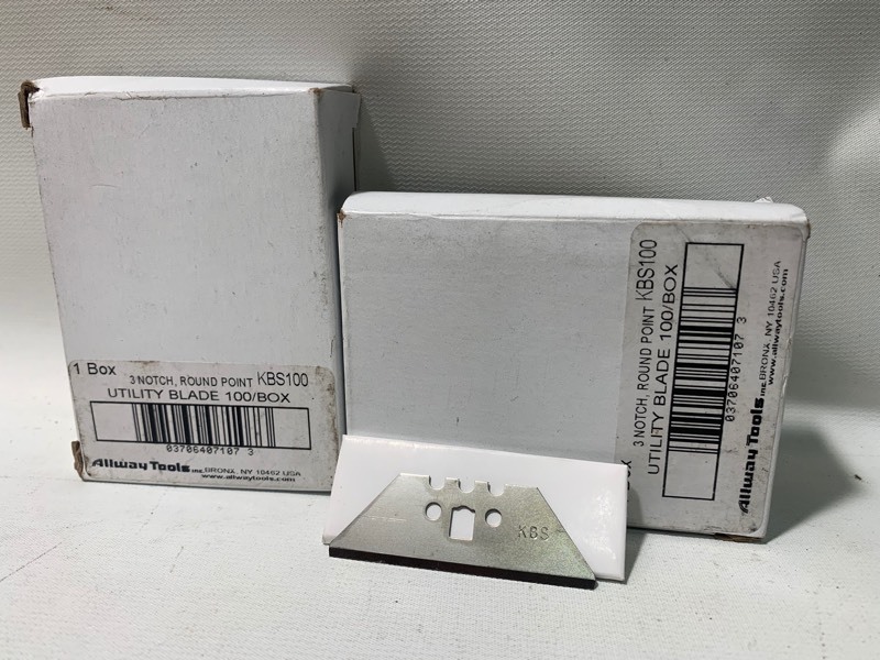 lot 158 image: 2 New Box of 200 Total Allway Tools 3 Notch Utility Blades