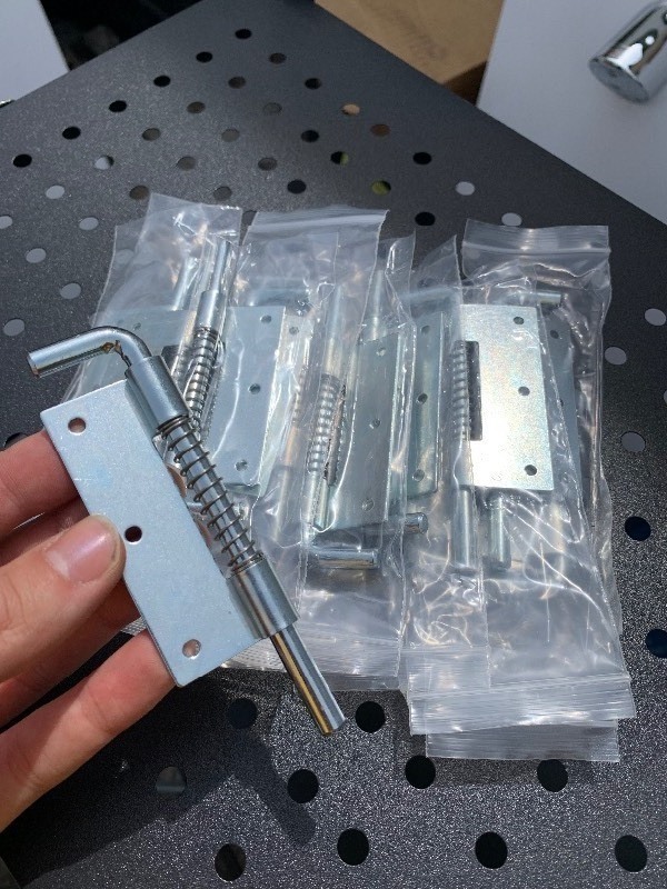 lot 86 image: 12 New 4 18 Spring Latches