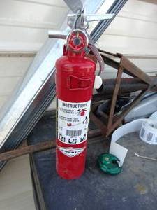 lot 24710 image: Fire extinguisher