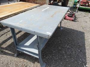 lot 23670 image: Heavy duty metal shop table