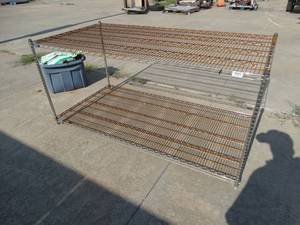 lot 23552 image: Metro style rack