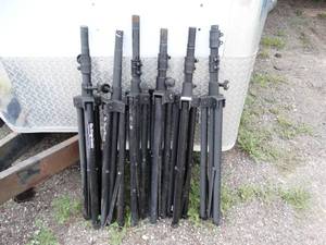 lot 23659 image: 6 portable adjustable speaker stands