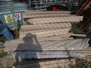 lot 23708 image: Huge Lot of Chain link Privacy Fencing.