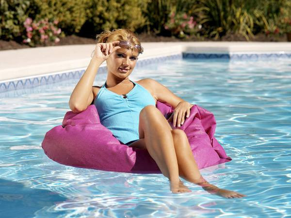 lot 30006 image: Goodlife Designs Pool Blue (32x27x15)Aqua- Puff Pool FloatMat Retail $89.99