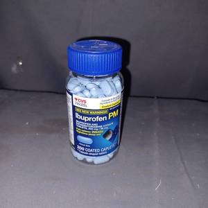 lot 77013 image: CVS Health Ibuprofen PM Pain Reliever Sleep Aid Coated Caplets 200 mg