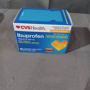 lot 77069 image: Cvs Ibuprofen 200mg 50 Coated Caplets Pain Reliever Fever Reducer Nsaid