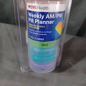 lot 77101 image: CVS HEALTH WEEKLY AMPM PILL PLANNER , QTY1