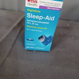 lot 77123 image: CVS HEALTH NIGHTTIME SLEEP-AID DIPHENHYDRAMINE HCI, 25MG , NON HABIT FORMING, 120 MINI CAPSULES