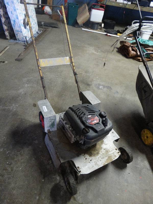 lot 452 image: Push law mower w6.0 hose power.