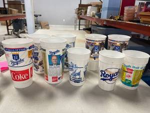 lot 64319 image: vintage, plastic tumblers, KC Royals