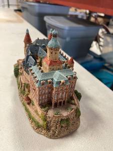 lot 64324 image: Ksiaz Castle Silesia Poland Enchanted Castles of Europe 1994 Danbury Mint