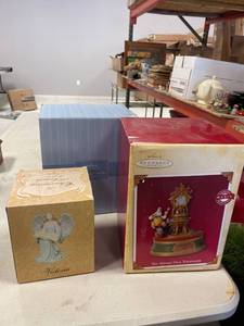 lot 64341 image: hallmark keepsake lot, the merry old toy maker, charming angel, three kings from afar