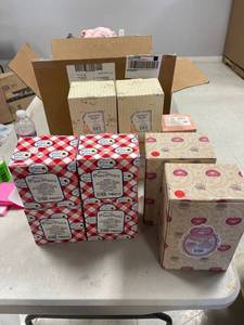 lot 64371 image: misc box lot, precious moments, Mary moos, cherished teddies