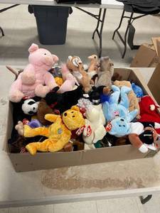 lot 64372 image: LARGE lot misc Ty beanie babies