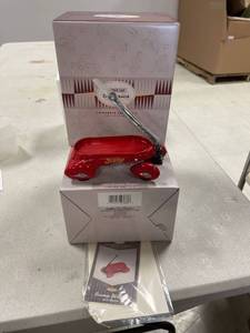 lot 64378 image: kiddie car 1937 Scamp wagon