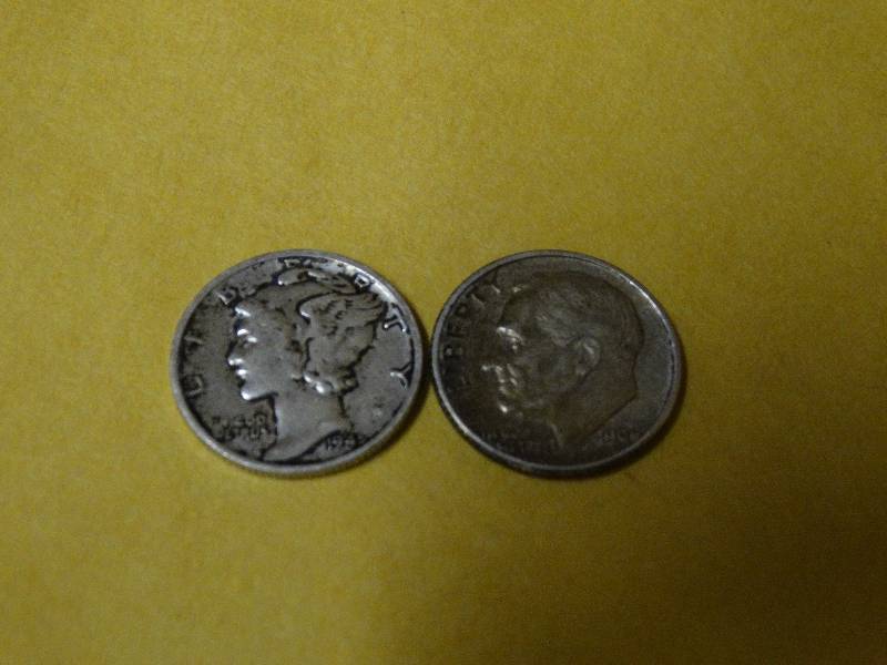 lot 529 image: 1945 Silver Dime1962 Silver Dime.